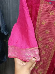Vibrant Pink Kurta with Gold Embroidery