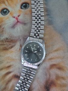 Classic Silver Metal Wristwatch