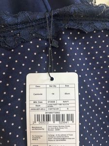 NUON Lace trimmed top