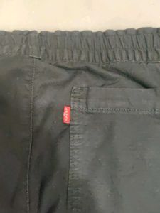 Levis Black Pants