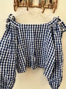 Gingham cold -Shoulder Top