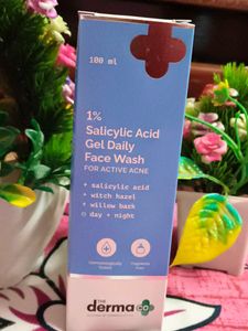 The Derma Co 1% Salicylic Acid Gel Face Wash with