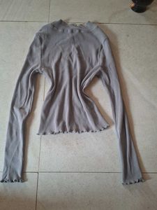 Grey Ribbed Lettuce Trim Turtleneck Top