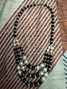 Elegant Black & Pearl Layered Necklace