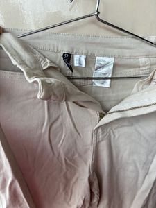 H&amp;M High Waist Mom Jeans - Beige (Ladies)