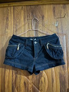 Women's Y2K Denim Shorts with Zippers