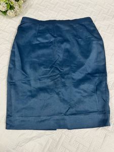 Tailored Greyish Blue Satin Pencil Skirt