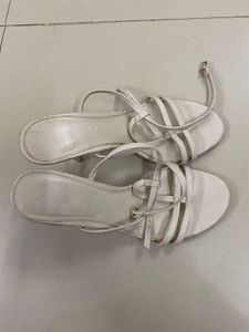 MNG Strappy T-Strap Sandals