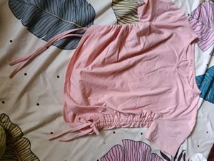 Chic Pink Ruched T-Shirt