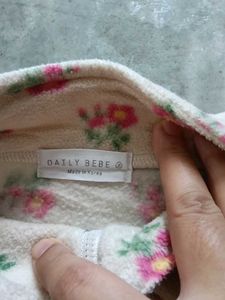 Cute Floral Print Sweatshirt