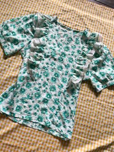 Floral Print Ruffle Top