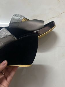 Stylish Wedge Sandals size 38