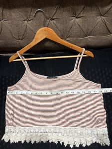 Chic Striped  Lace Trim Top
