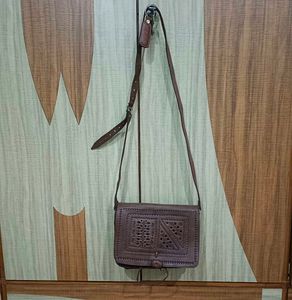 Vintage Leather Crossbody Bag