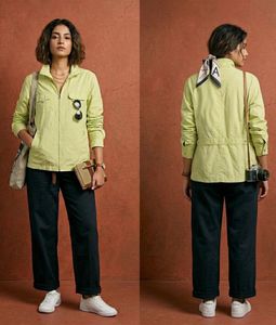 🌿 Fresh Mint Green MooGoo Ladies Windbreaker Jack