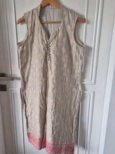 Ivory and pink pure chanderi sleeveless kurti