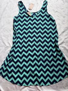 Y2K Chevron Tank