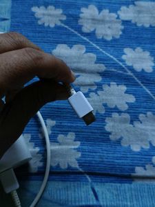 Samsung Fast Charger &amp; Cable