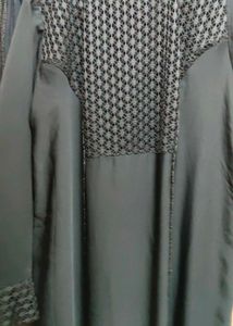 Elegant Black Abaya with Lace Detail