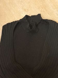 Black Ribbed Turtleneck Top