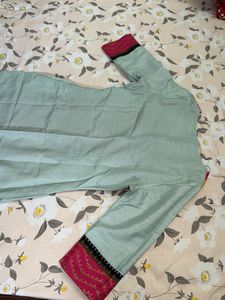 W Elegant Kurta with Pink &amp; Gold Print