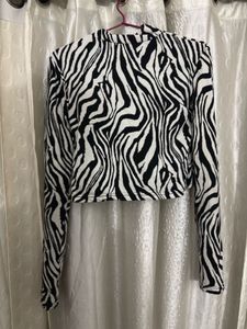 Zebra Print Long Sleeve Crop Top