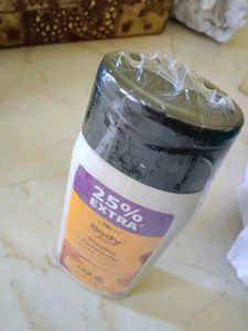 Plum  Lovin' Vanilla Caramello Body Lot