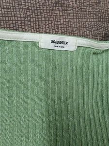 Green Ribbed Cropped Cardigan