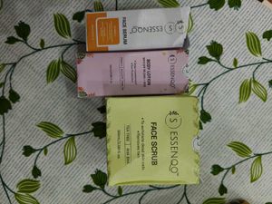 Essensqo Skincare Set
