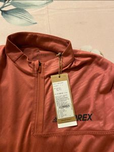 Adidas women’s Terrex 1/2 Zip top