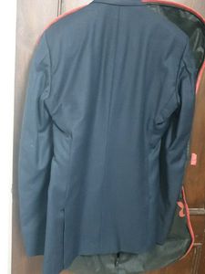 brand new Classic Navy Blue Blazer 42 s