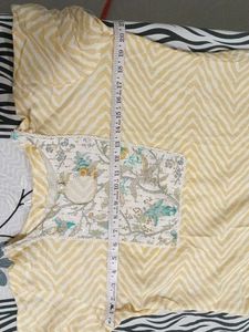 unused Fresh Yellow Striped Kurta with