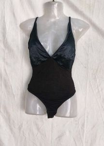 1435. Black Sculpting Bodysuit