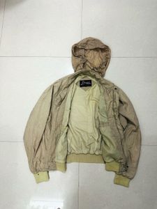 Vintage Men's Beige Bomber Jacket 🇺🇸