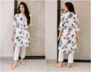 Chic Floral Print Kurta Set of 2