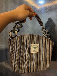 Stylish Woven Handbag