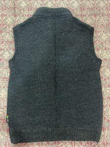 Vibrant Color Block Zip-Up Vest