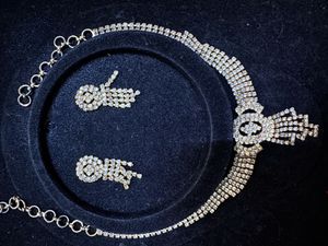 Sparkling Rhinestone Necklace & Earring Set