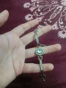 Elegant Crystal Bracelet