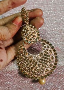 Stunning Crystal Jewellery Set 3 sets