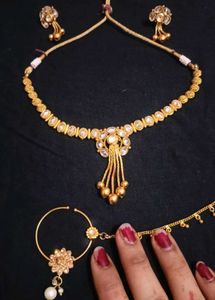 Indian Traditional Jewelry Set