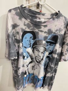 H&amp;m Tshirt
