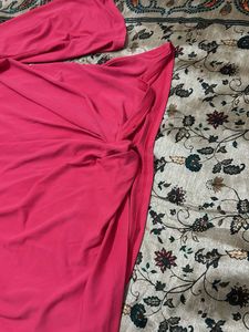 Chic Pink V-Neck Top with Metal Detail