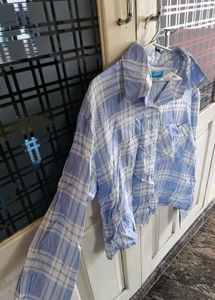 Blue &amp; White Plaid Cropped Shirt