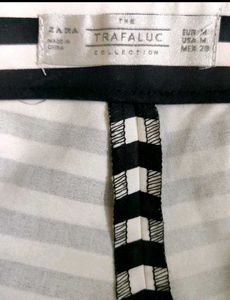 zara short