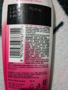 Pond's Soft Glowing Skin Lotion