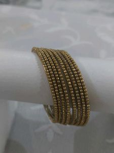 Set of 8 Golden Metallic Bangles