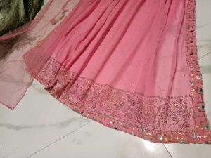 Elegant Pink Embroidered Kurta Set 4pc