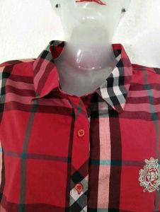 Classic Plaid Long Sleeve Button-Up Shirt