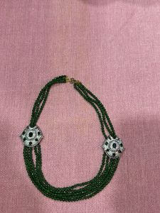 woman green stone elegant necklace set